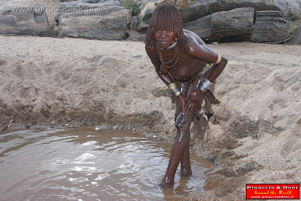Ethiopia - 804 - Nonostante il fiume.jpg
